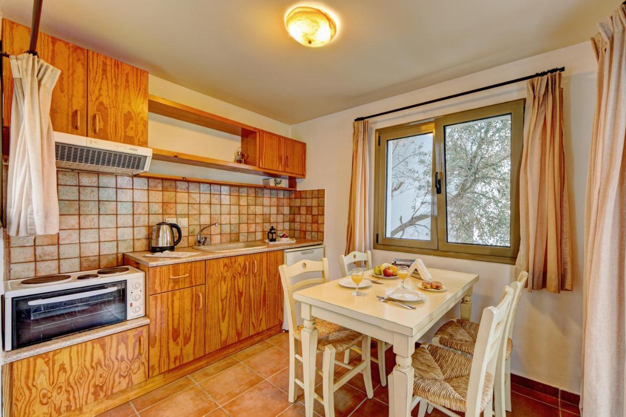 Mourtzanakis Residence - Traditional Eco Hotel In Akhládha المظهر الخارجي الصورة